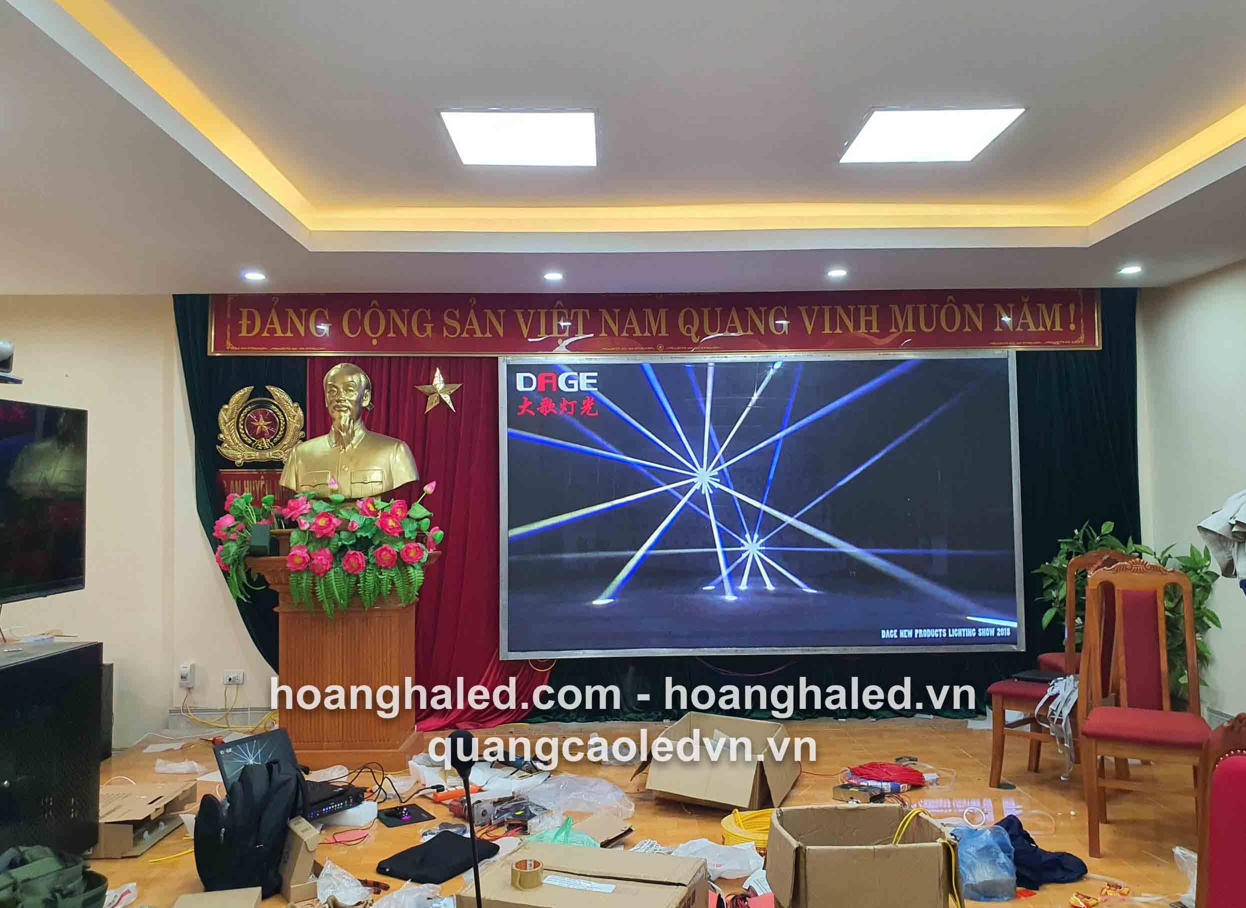 Thi công màn hình LED P3 tại công anh huyện Mường La tỉnh Sơn La 2