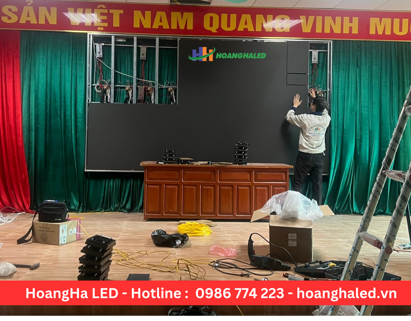 led 2.5