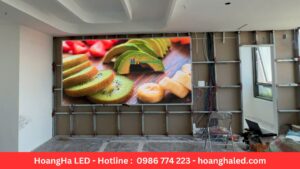 Độ Phân Giải Cao – Tần Số Quét Mạnh: LED P2.5 
